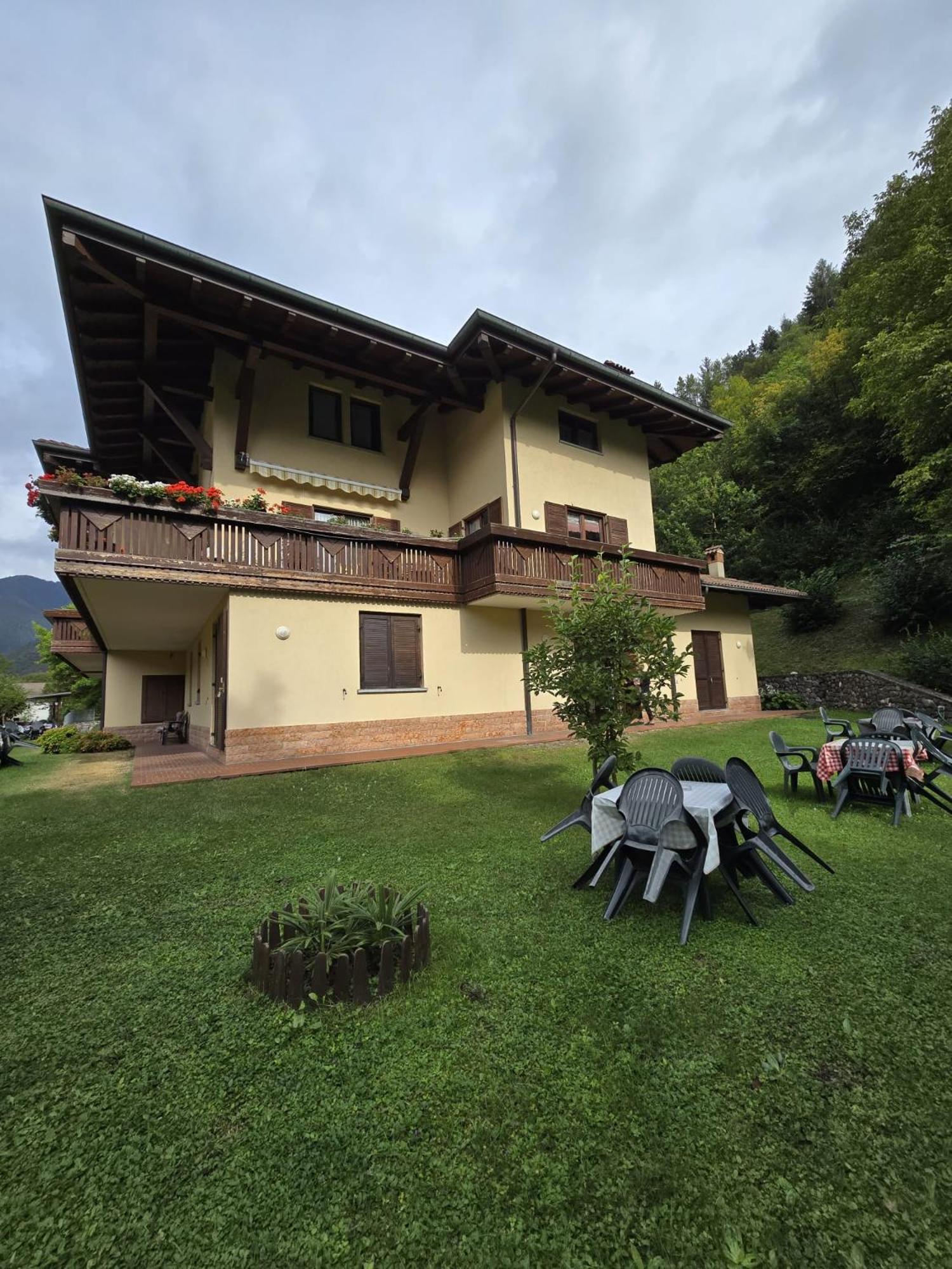 Casa Ornella Apartment LEDRO Exterior foto